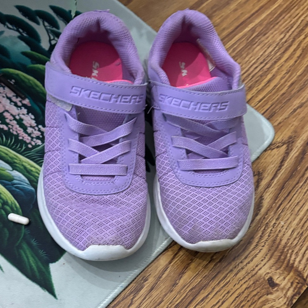 Skechers Girls' Lavender Mesh Sneakers with Pink Insole